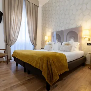Bagliori 3*, Milano Italia